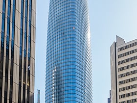 Salesforce Tower