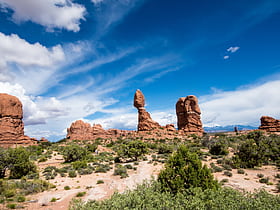 balanced rock arches nationalpark