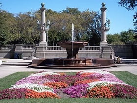 8th Street Fountain
