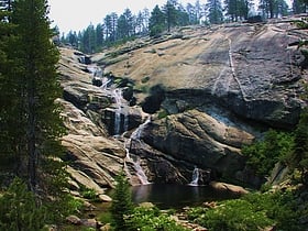 chilnualna falls yosemite nationalpark