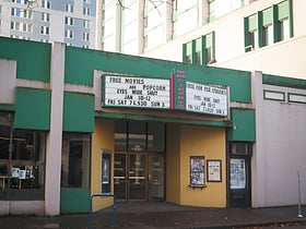 5th Avenue Cinema