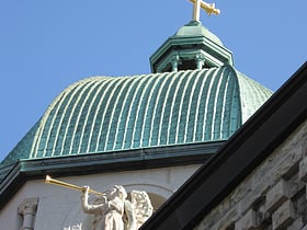 Basílica de San Adalberto