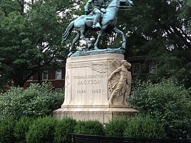 equestrian statue of stonewall jackson charlottesville