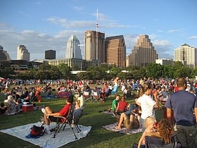 Auditorium Shores