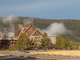 Old Faithful Inn