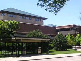 University of Wisconsin-Milwaukee Libraries