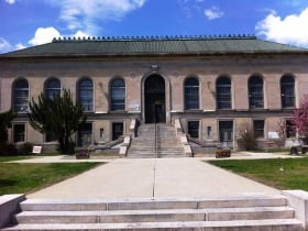 Knight Memorial Library