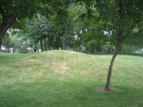 beattie park mound group rockford