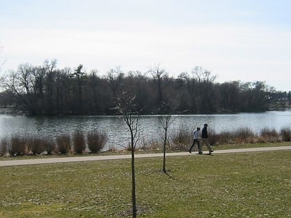 lake of the isles minneapolis