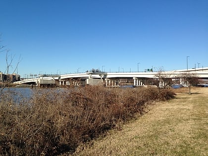 11th street bridges waszyngton