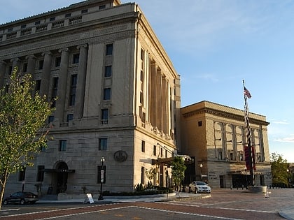 Veterans Memorial Auditorium