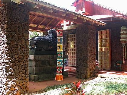 Kadavul Temple