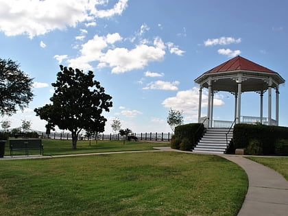 natchez bluffs and under the hill historic district