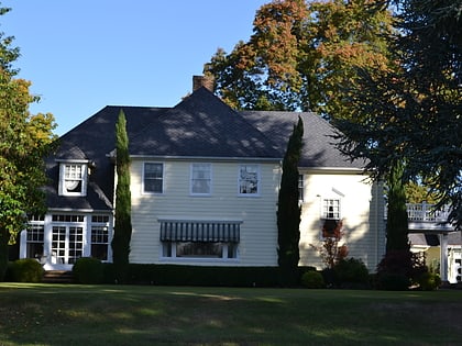 Fred E. Chambers House and Grounds