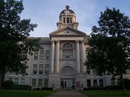 muscatine county courthouse