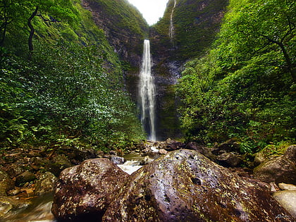 hanakapiai falls kauai