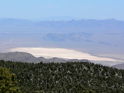 three lakes valley desert national wildlife refuge