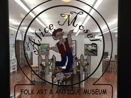 alice moseley folk art and antique museum bay saint louis
