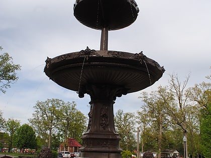 jackson memorial fountain parkersburg