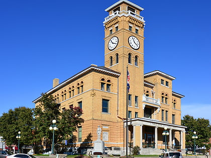 harrisonville courthouse square historic district