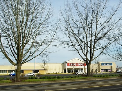 Lancaster Mall