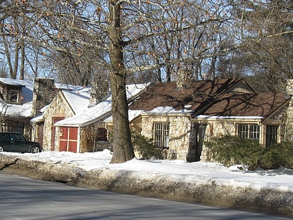 Muscatine Avenue Moffitt Cottage Historic District