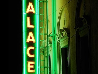 palace theater hilo