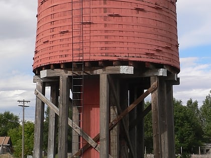 lusk water tower