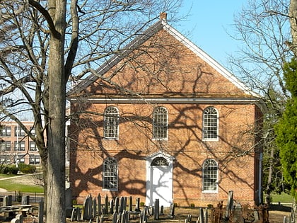 old broad street presbyterian church and cemetery bridgeton
