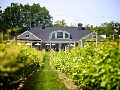 sparkling pointe vineyards and winery southold