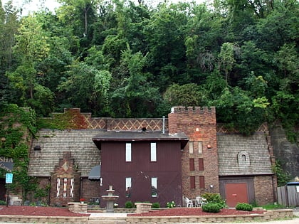 Wabasha Street Caves