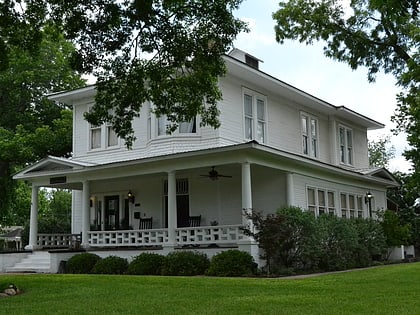 richard starcke house bastrop