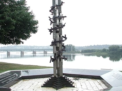 holocaust memorial for the commonwealth of pennsylvania harrisburg