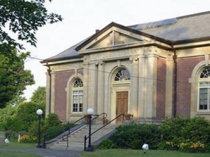 gaylord memorial library south hadley