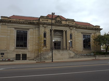 Akron Public Library