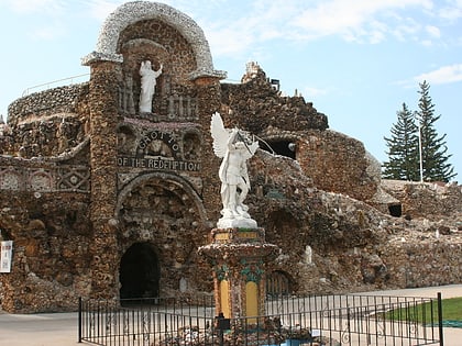 grotto of the redemption west bend