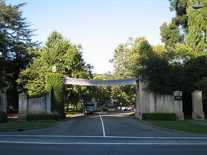 william joseph mcinnes botanic garden and campus arboretum oakland