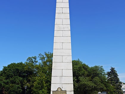 monument des signataires augusta