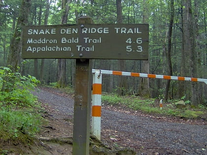 snake den ridge trail