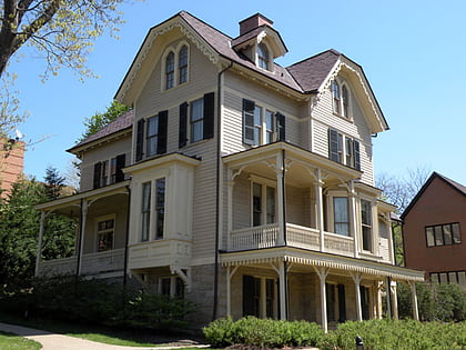 Howe-Childs Gate House