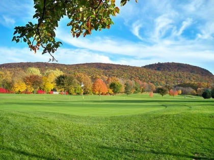 sleeping giant golf course hamden