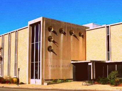 Benton Harbor Public Library