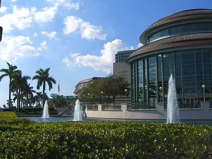 The Raymond F. Kravis Center for the Performing Arts