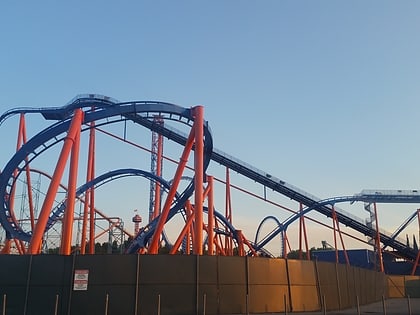 scream roller coaster santa clarita