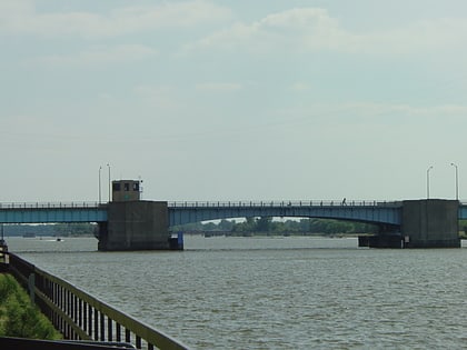 veterans memorial bridge bay city