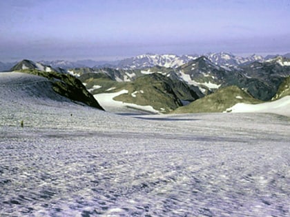 white chuck glacier glacier peak wilderness