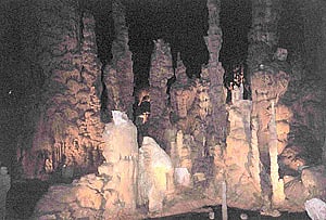 cathedral caverns woodville