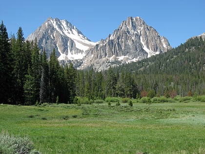 merriam peak white clouds wilderness