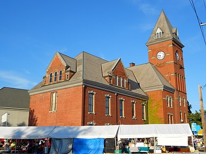 carbondale city hall and courthouse