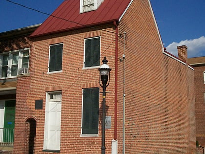 edgar allan poe house and museum baltimore